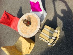 Chiavari Vintage Stuhl mit Husse Orient 3